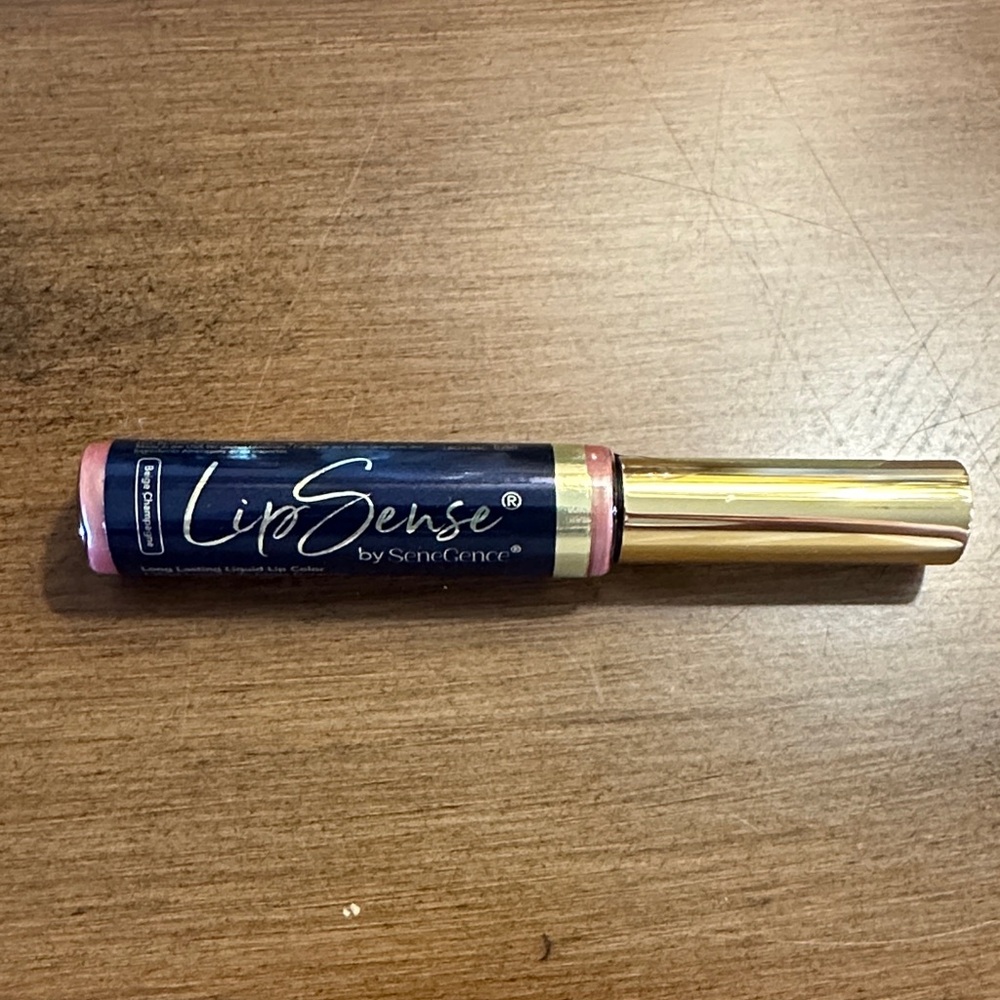 LipSense by SeneGence Long-Lasting Lip Color - Beige Champagne